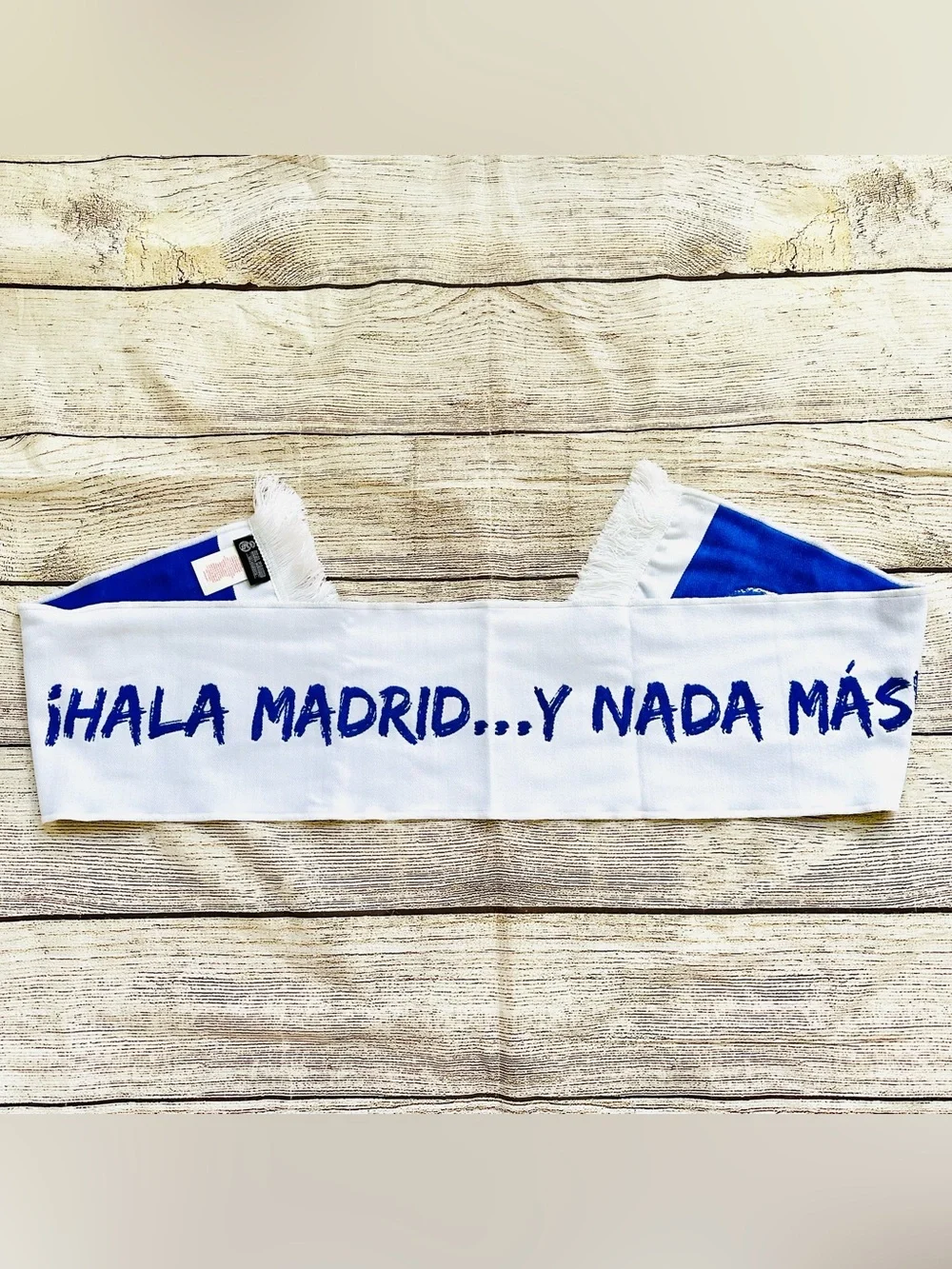 NEW Real Madrid 2018-19 Madridista Hala Madrid White Blue Woven Scarf